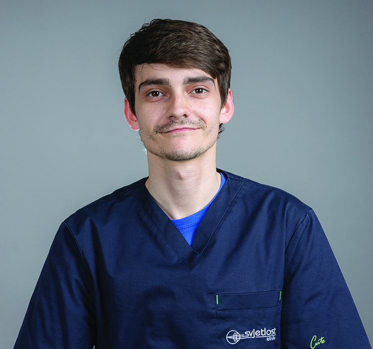 Dino Kondres - der Abteilung für Refraktive Chirurgie und Hornhauterkrankungen